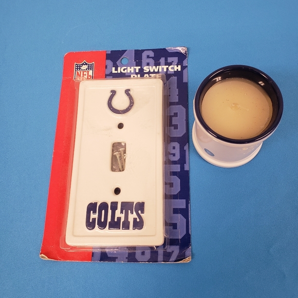 Light switch plate and candle - Picture 2 of 4